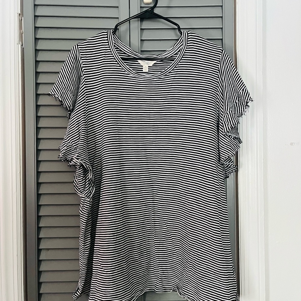 Terra & Sky Black & White Striped Flutter Sleeve Tee
